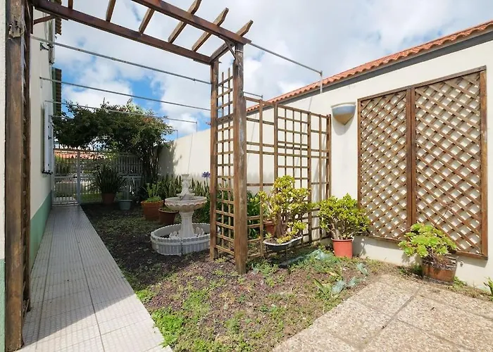 Dalveen Apartment Lagoa (Azores)